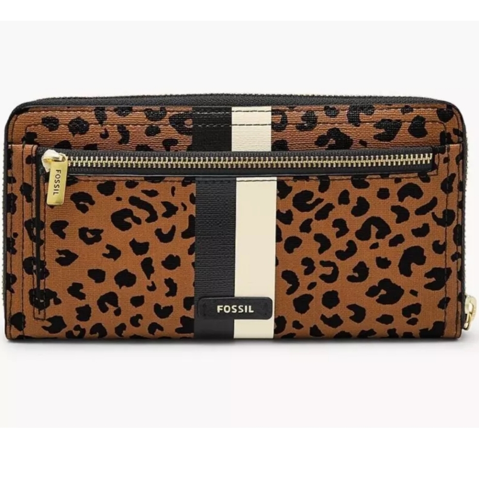 NWT Fossil Logan RFID Zip Clutch
